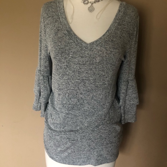 Silver 👚 - Picture 8 of 9